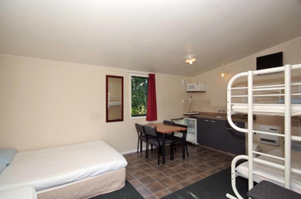 Omokoroa Kiwi Holiday Park Tauranga Cameră foto