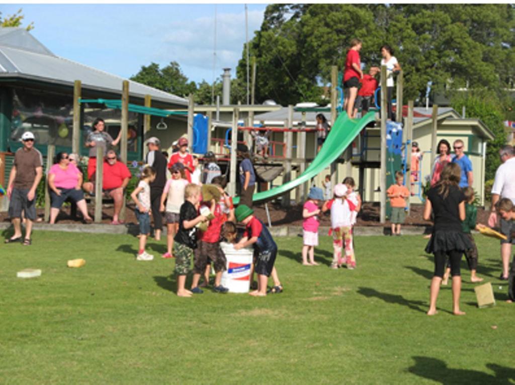 Omokoroa Kiwi Holiday Park Tauranga Exterior foto