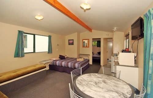 Omokoroa Kiwi Holiday Park Tauranga Exterior foto